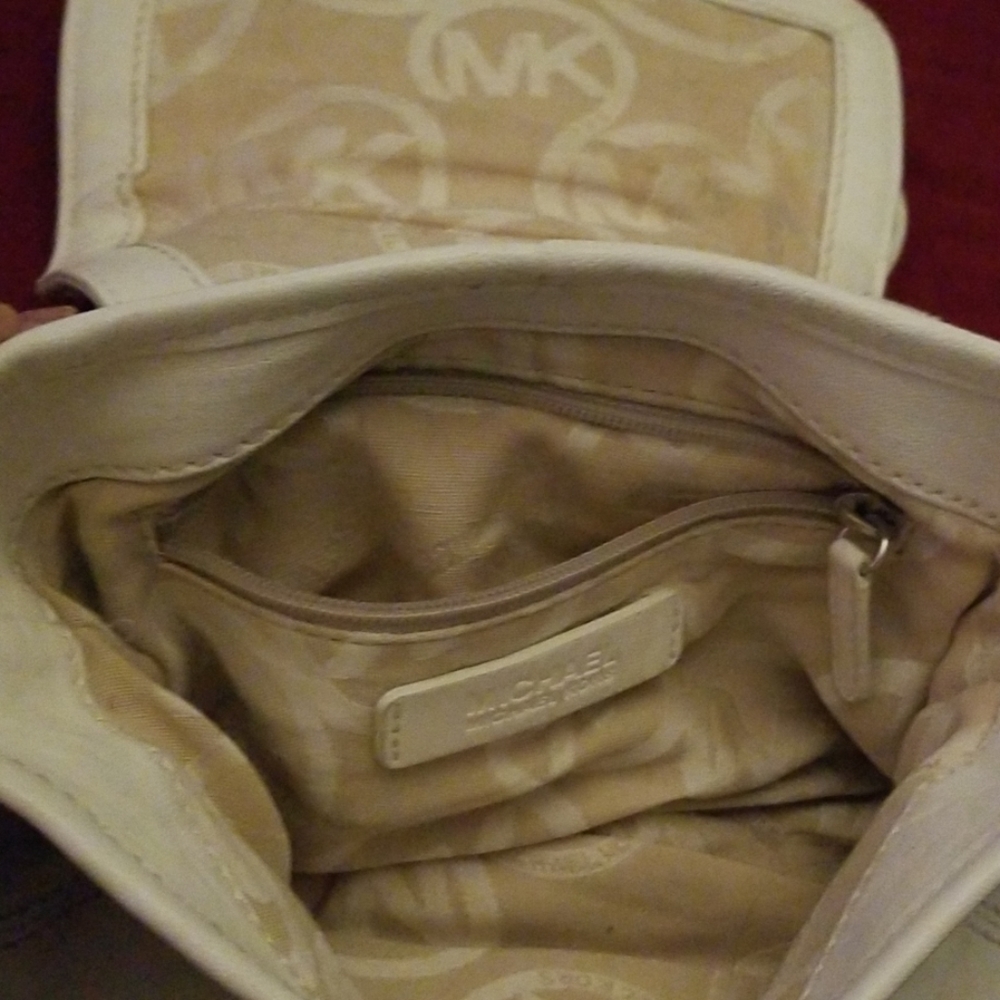 Authentic bag!!MK - Picture 4 of 5